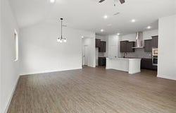1592 Grayhawk Drive, Basehor, KS 66007