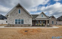 20859 Lakewood Drive, Athens, AL 35611