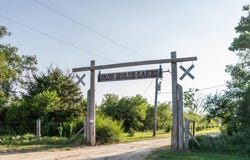2005 South Sand Hill Road, Burrton, KS 67020