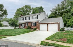 8 RISA Court, NEWARK, DE 19702