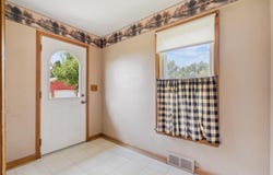 2695 Brandon Diagonal Blvd, Independence, IA 50644