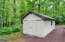 1669 BECK MILL ROAD, HANOVER, PA 17331