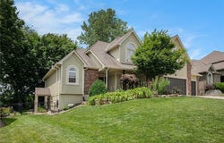1112 White Birch Street, Liberty, MO 64068