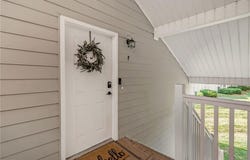 7123 W Friendly Avenue, Greensboro, NC 27410