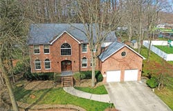 2248 Crestmont Drive, Girard, OH 44420