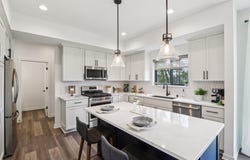 W251n2343 Valleyview Cir, Pewaukee, WI 53072