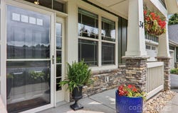 34 Brookstone Place, Candler, NC 28715