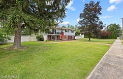 117 Greymoor Road, Howell, NJ 07731