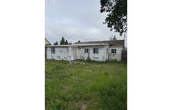 4545 CAMELLIA ST, Springfield, OR 97478