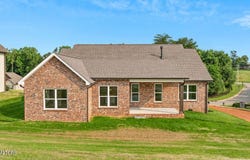 519 Carrington Blvd, Lenoir City, TN 37771