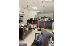 7455 MAPLE AVENUE, PENNSAUKEN, NJ 08109