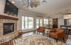 6 Lewis Ln, Texarkana, TX 75501