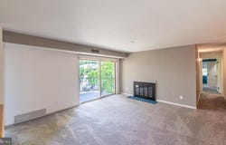 322 OLD FORGE CROSSING, DEVON, PA 19333
