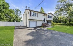 9 Richardson Avenue, Eatontown, NJ 07724