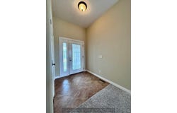 405 Rosewood Circle, Grand Island, NE 68803
