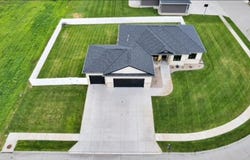 1860 49th Ave, Columbus, NE 68601