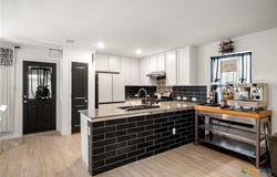 9101 Honey Mesquite, Seguin, TX 78155