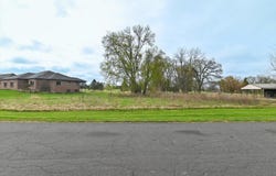 L17 Eldon Way, Edgerton, WI 53534