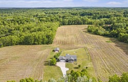 8862 Bever Road, Delton, MI 49046