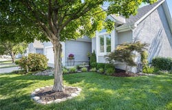 11024 W 98th Street, Overland Park, KS 66214