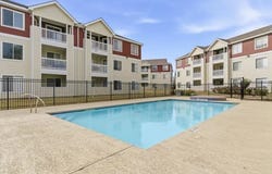 521 Southwest Parkway, College Station, TX 77840