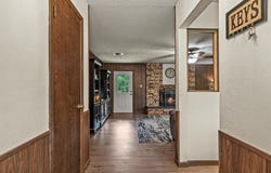 202 Mockingbird Cir, Mount Vernon, TX 75457