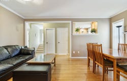 6218 SW GARDEN HOME RD, Portland, OR 97219