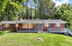 70 Iris Lane, Canton, NC 28716