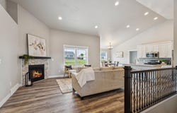 W7008 JACLYN Lane, GREENVILLE, WI 54942