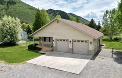 210 E 8TH Avenue, Afton, WY 83110