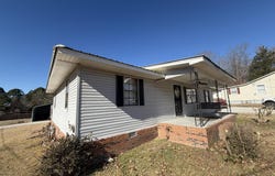 45 Hemlock Dr., Potts Camp, MS 38659