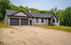 288 Quaker Ridge Road, Greene, ME 04236