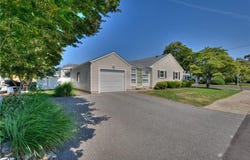 82 Garland Avenue, Cranston, RI 02910