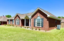 403 Huntington Dr, Enterprise, AL 36330