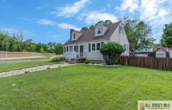 143 Parker Street, Middlesex, NJ 08846