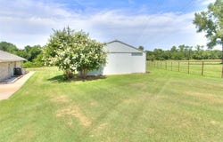 46 Shady Grove Road, McLoud, OK 74851