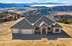 23781 El Rancho Drive, Tehachapi, CA 93561