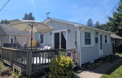 152 N Huron, Au Gres, MI 48703