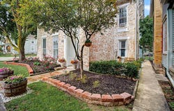 402 Broadway, Piqua, OH 45356
