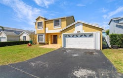 14581 SW 95th Ln, Miami, FL 33186
