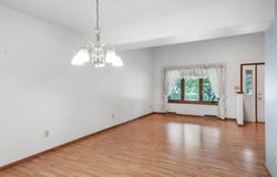 2712 Ryan Drive, Cedar Falls, IA 50613