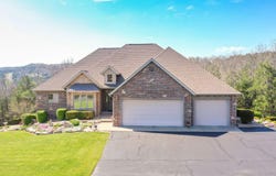 112 Ranch Road, Saddlebrooke, MO 65630