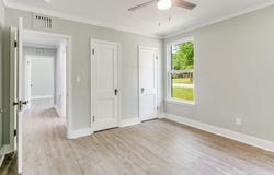 1800 E Maxwell St, Pensacola, FL 32503