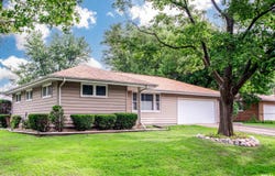 2800 FONDULAC Drive, East Peoria, IL 61611