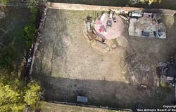 355 S Plum Ave, New Braunfels, TX 78130