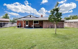 906 E 24th Ave, Hutchinson, KS 67502-0000