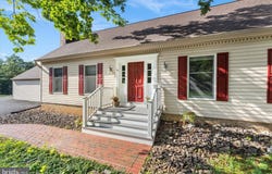 921 FISHPAW ROAD, BERRYVILLE, VA 22611