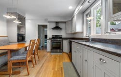 12 Ayer Street, Nashua, NH 03064