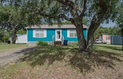 809 N Tenth Str, Fulton, TX 78358