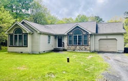 350 Brier Crest Road, Blakeslee, PA 18610
